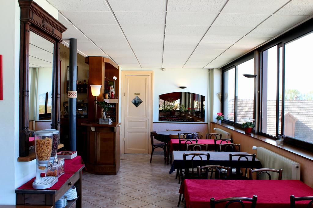 Hotel Evian Express - Terminus Экстерьер фото