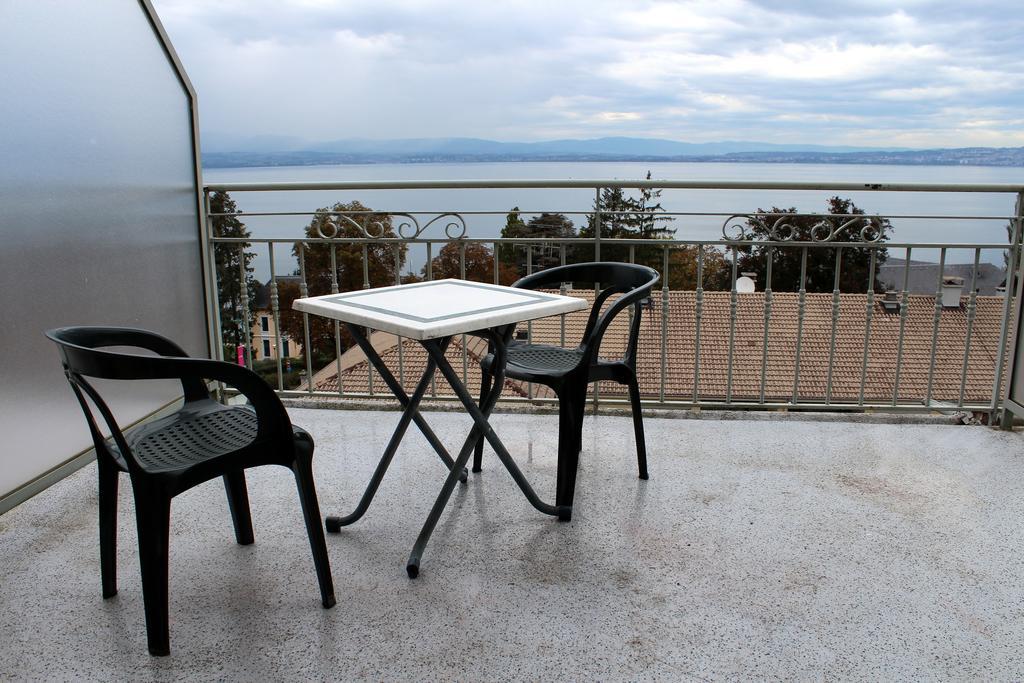 Hotel Evian Express - Terminus Экстерьер фото