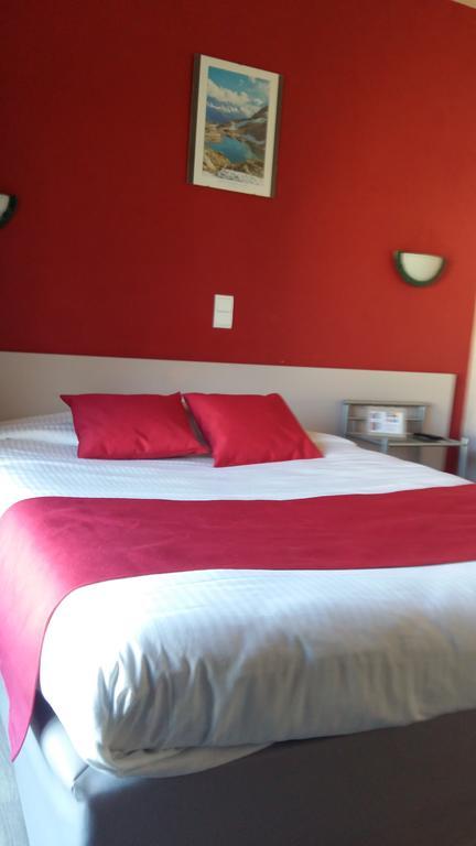 Hotel Evian Express - Terminus Экстерьер фото