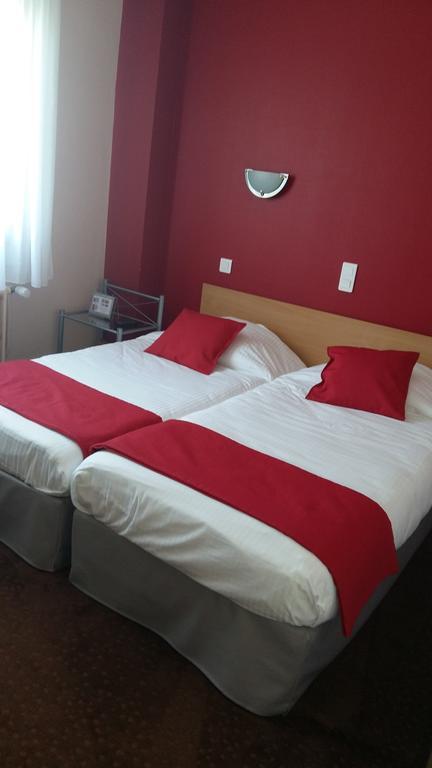 Hotel Evian Express - Terminus Экстерьер фото