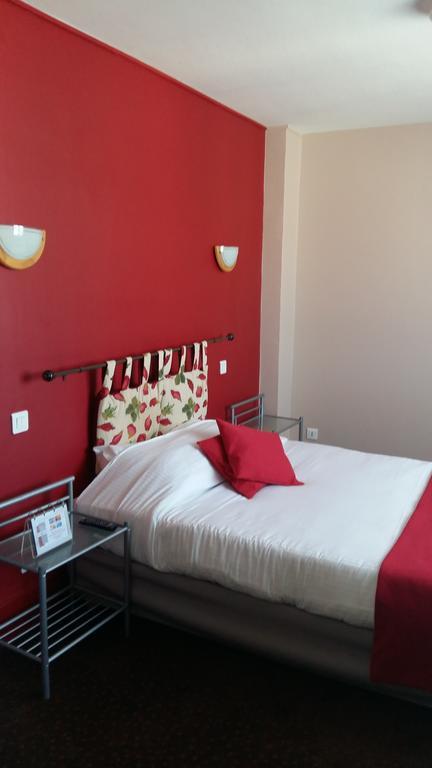 Hotel Evian Express - Terminus Экстерьер фото