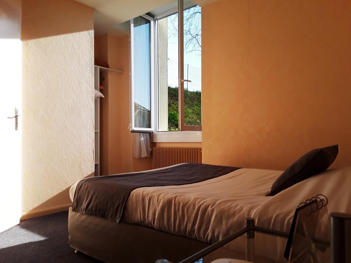 Hotel Evian Express - Terminus Экстерьер фото